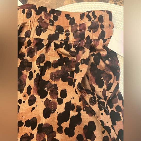 Women’s Pj set size XS and Small 🐆🖤🤎 - Picture 7 of 16